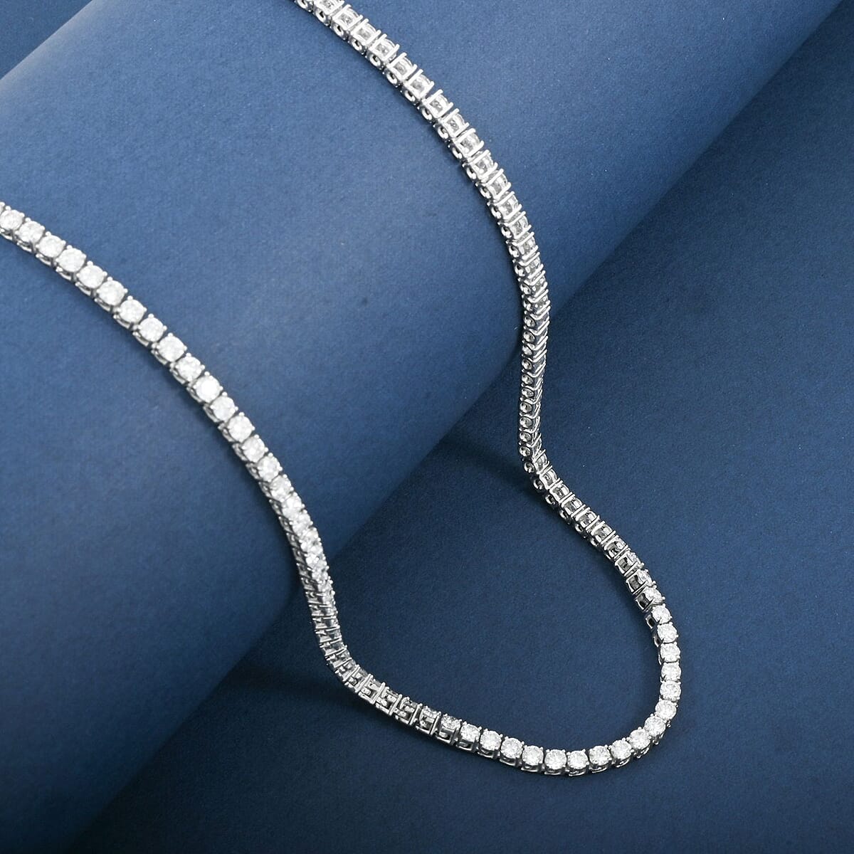 Luxuriant Lab Grown Diamond 7.50 ctw Necklace in 14K White Gold 18 Inches 11.65 Grams image number 1