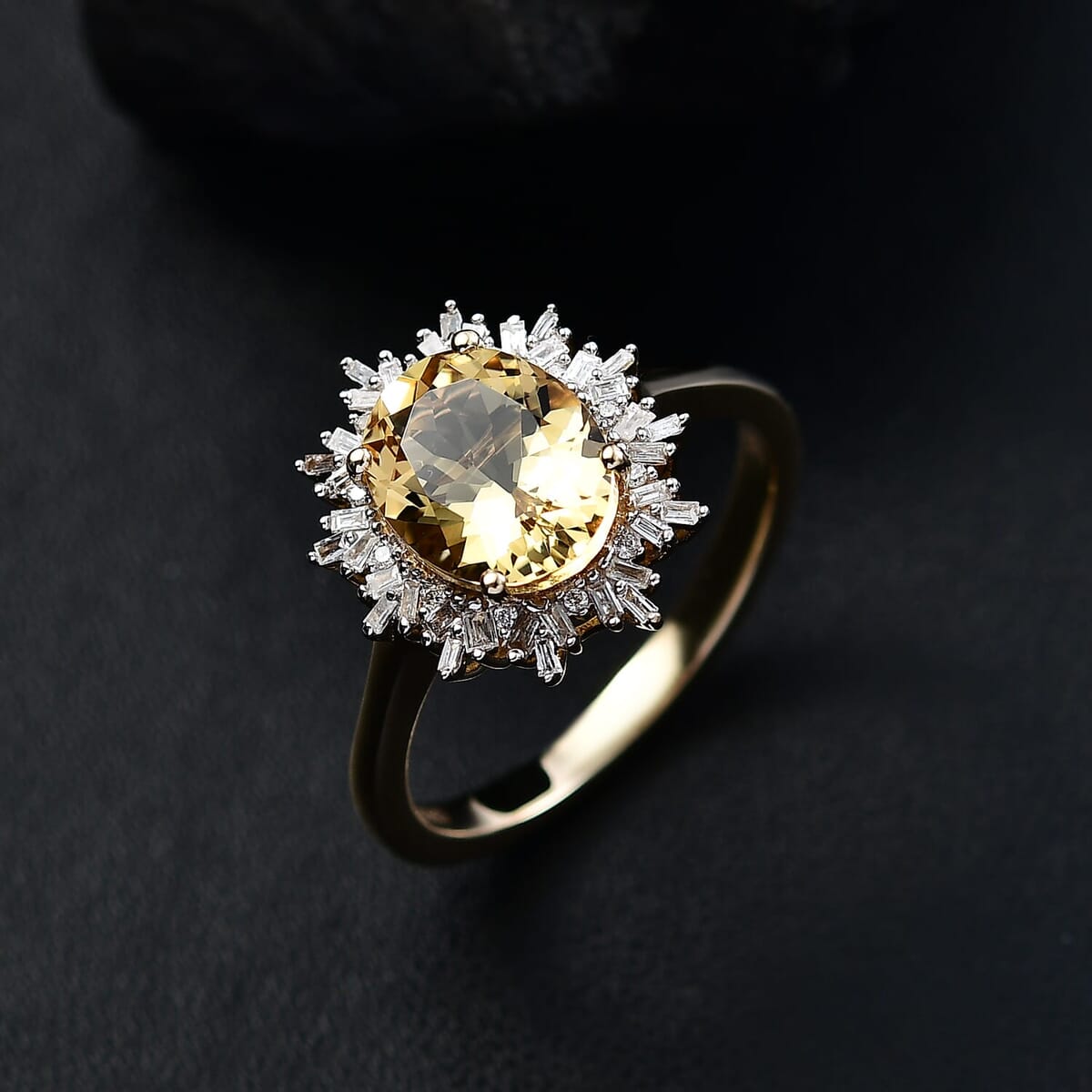 Luxoro Premium Brazilian Heliodor and I2 Diamond 2.85 ctw Sunburst Ring in 10K Yellow Gold (Size 10.0) image number 1