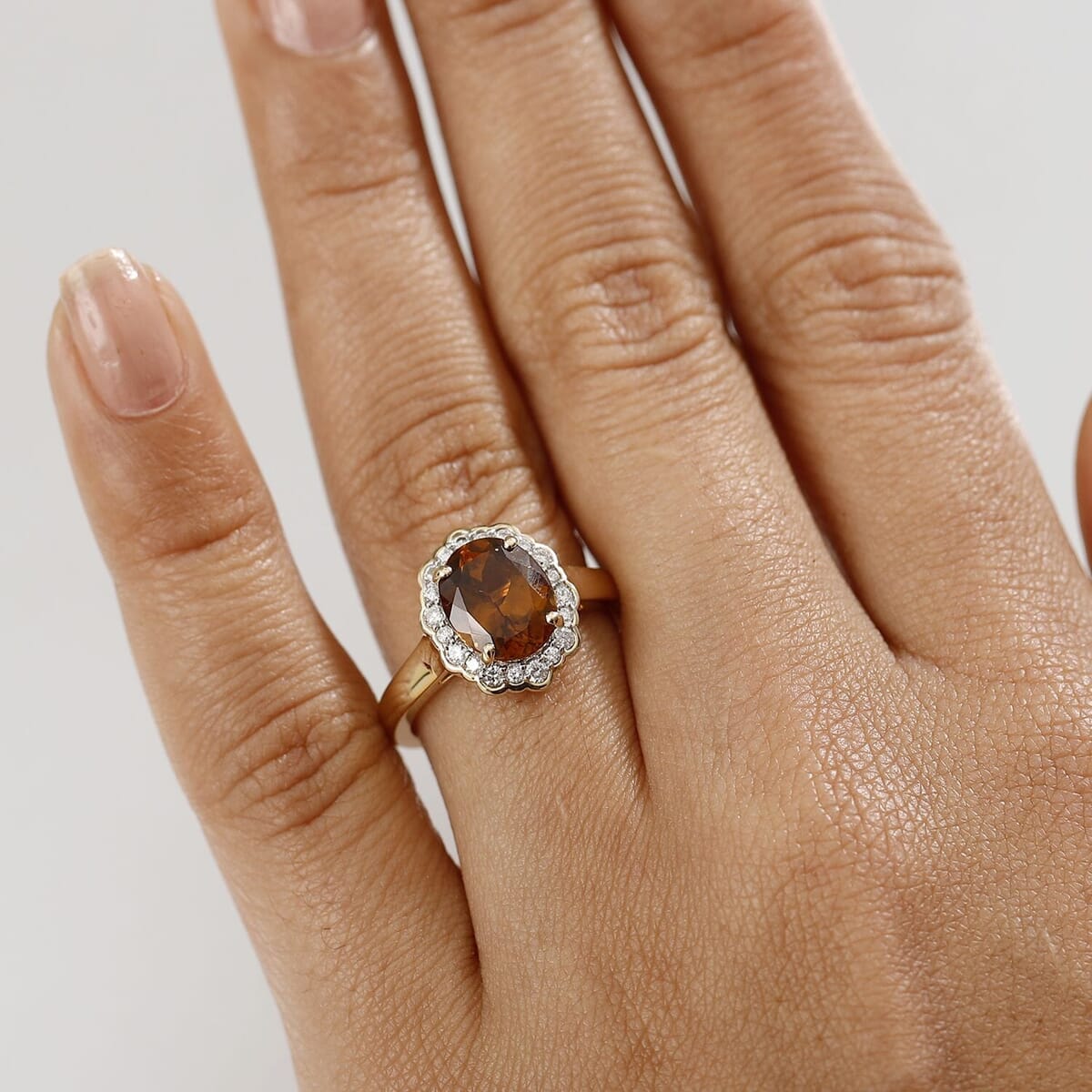 Certified & Appraised Luxoro AAA Golden Turkizite and I2 Diamond 3.37 ctw Ring in 10K Yellow Gold (Size 8.5) image number 2