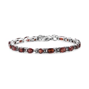 Mozambique Garnet 8.90 ctw Cascade Bracelet in Stainless Steel (6.50-8.0In)
