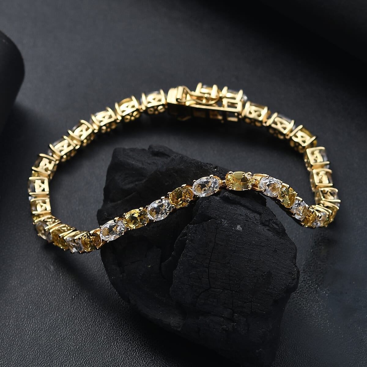 D'Joy Premium Brazilian Heliodor and White Topaz 15.40 ctw Tennis Bracelet in 18K Vermeil Yellow Gold Over Sterling Silver (7.25 In) image number 1