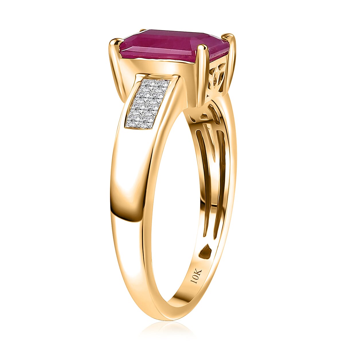 Luxoro AAA Royal Ruby and Diamond I2 3.50 ctw Ring in 10K Yellow Gold (Size 7.0) image number 3
