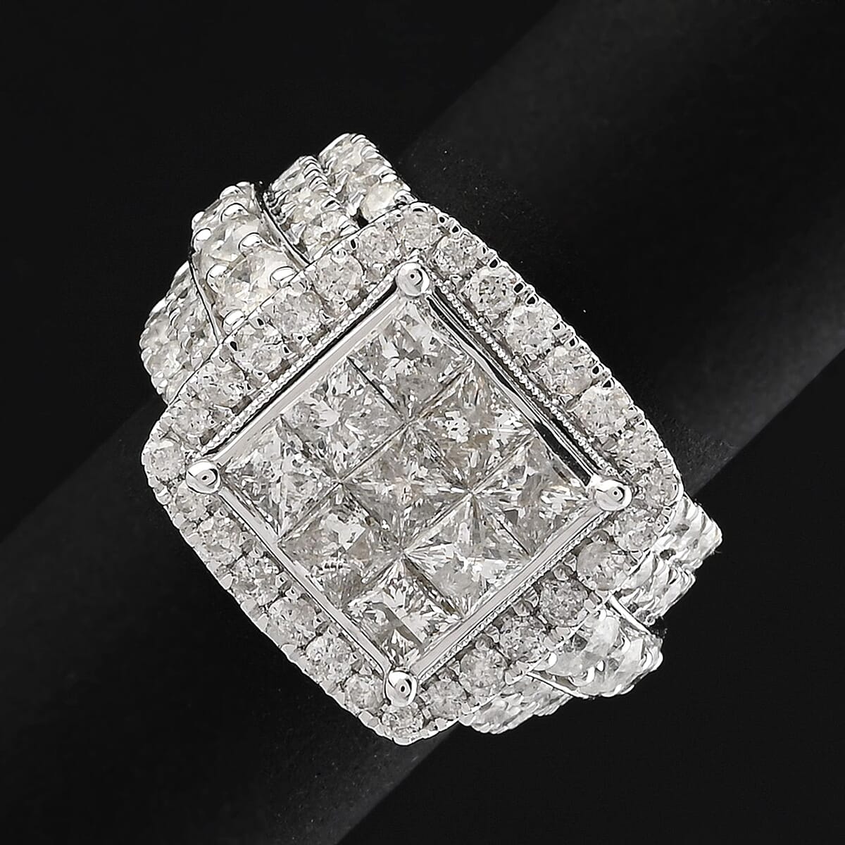 NY Closeout Deal Princess Cut Diamond G-H SI-I1 4.00 ctw Ring in 10K White Gold (Size 8.0) 9.68 Grams (Delivery in 7-10 days) image number 1