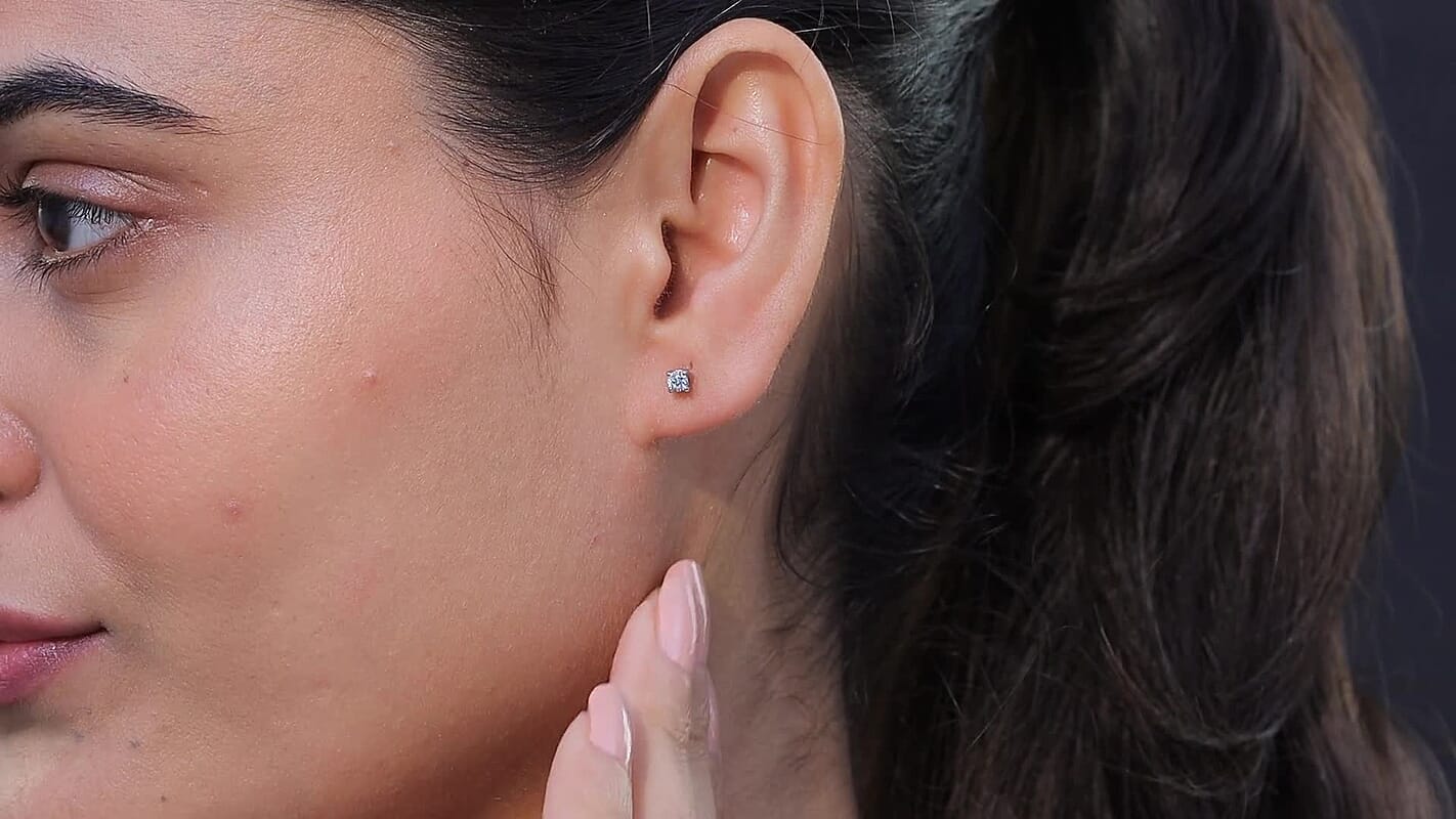 Luxuriant Lab Grown Diamond E-F VS 0.20 ctw Stud Earrings in 950 Platinum