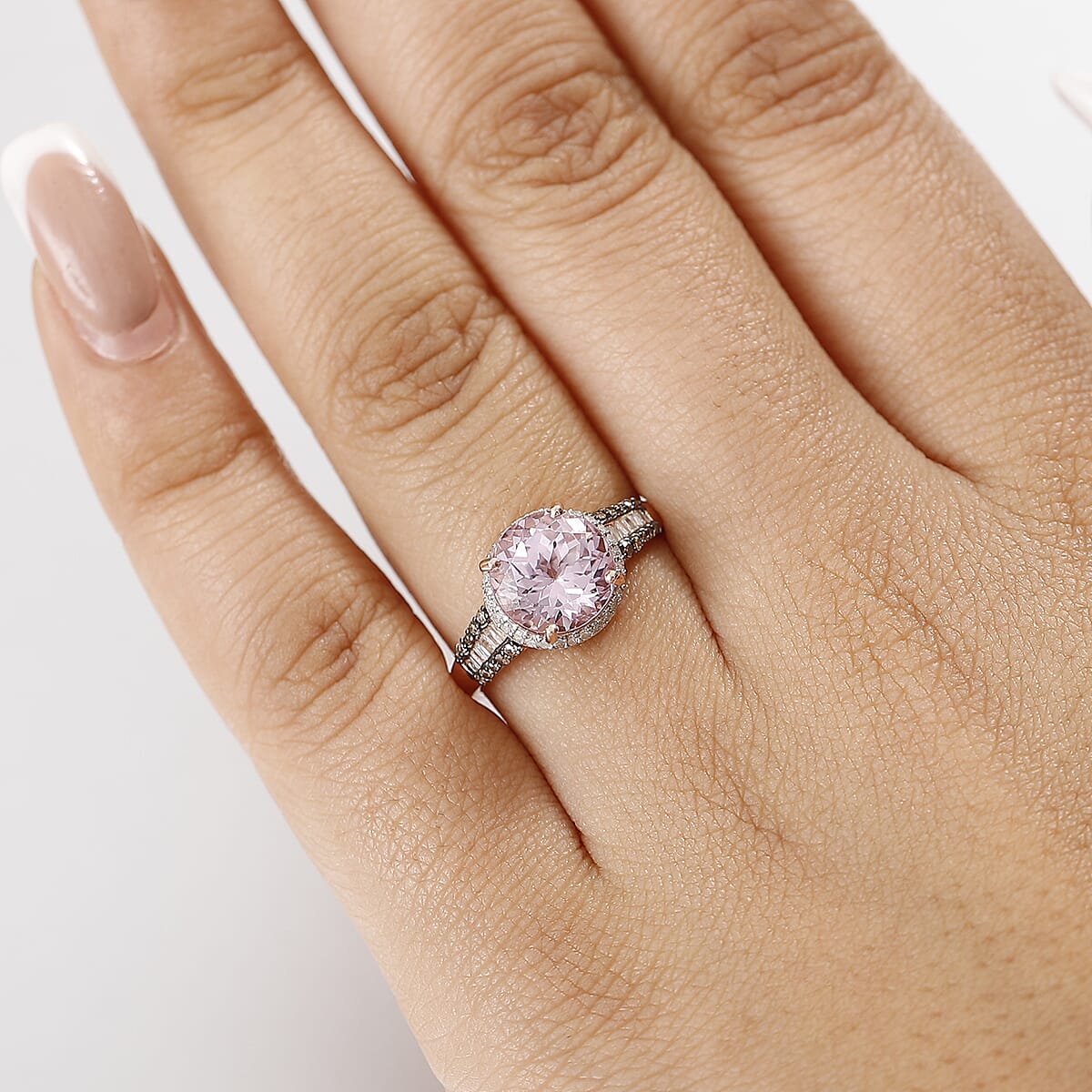 D'Joy Premium Martha Rocha Kunzite, Natural Champagne and White Diamond 3.80 ctw Twilight Blossom Ring in 18K Vermeil Rose Gold Over Sterling Silver (Size 6.0) image number 2