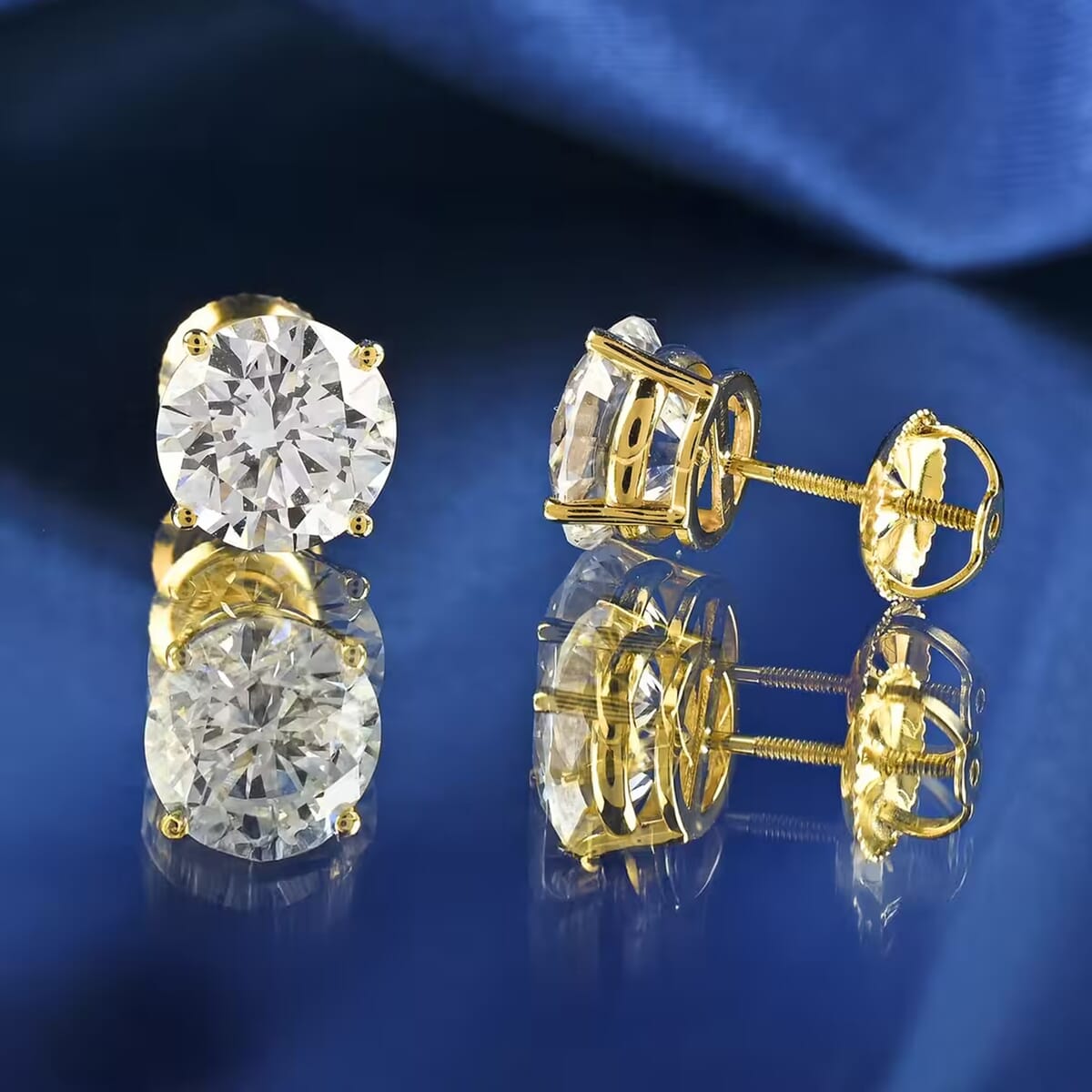 Luxuriant Lab Grown Diamond VS 4.00 ctw Stud Earrings in 14K Yellow Gold  image number 7