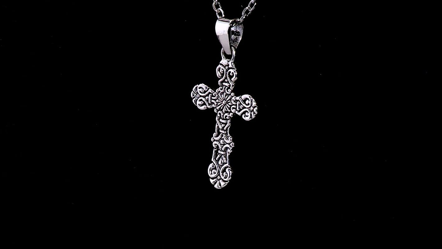 Bali Legacy Gothic Cross Pendant without Chain in Sterling Silver 2.35 Grams