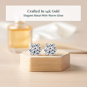 IGI Certified Luxuriant Lab Grown Diamond E-F VS 3.00 ctw Stud Earrings in 14K Yellow Gold