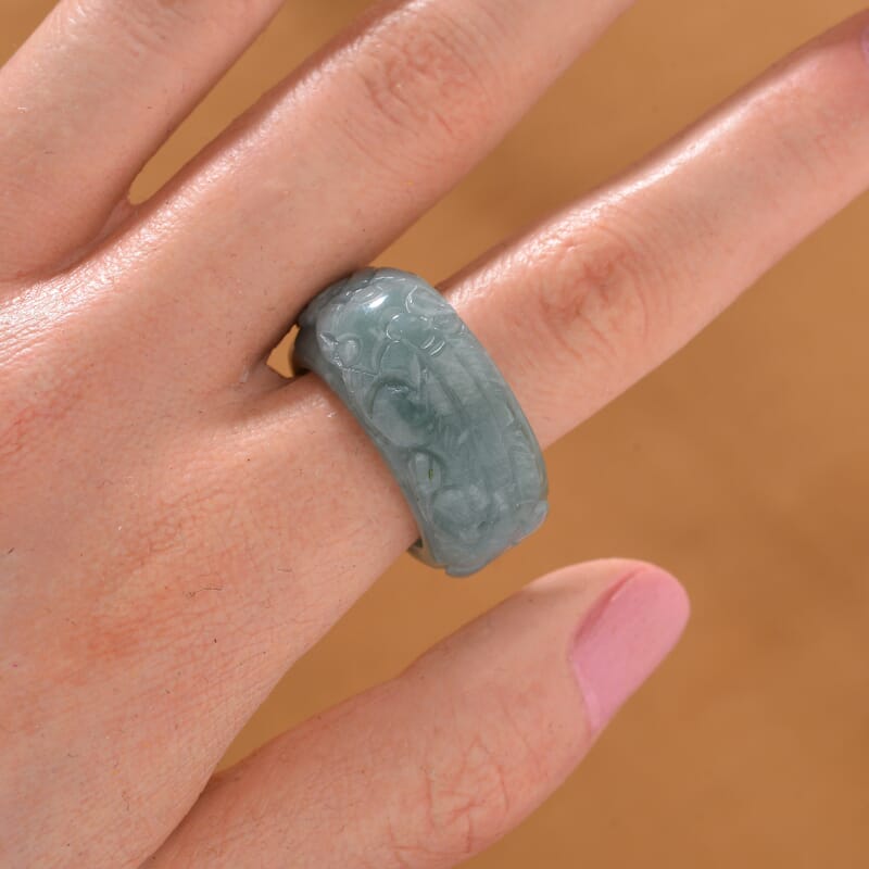 Natural Olmec Jadeite 60.00 ctw Carved Pixiu Band Ring (Size 10.0)