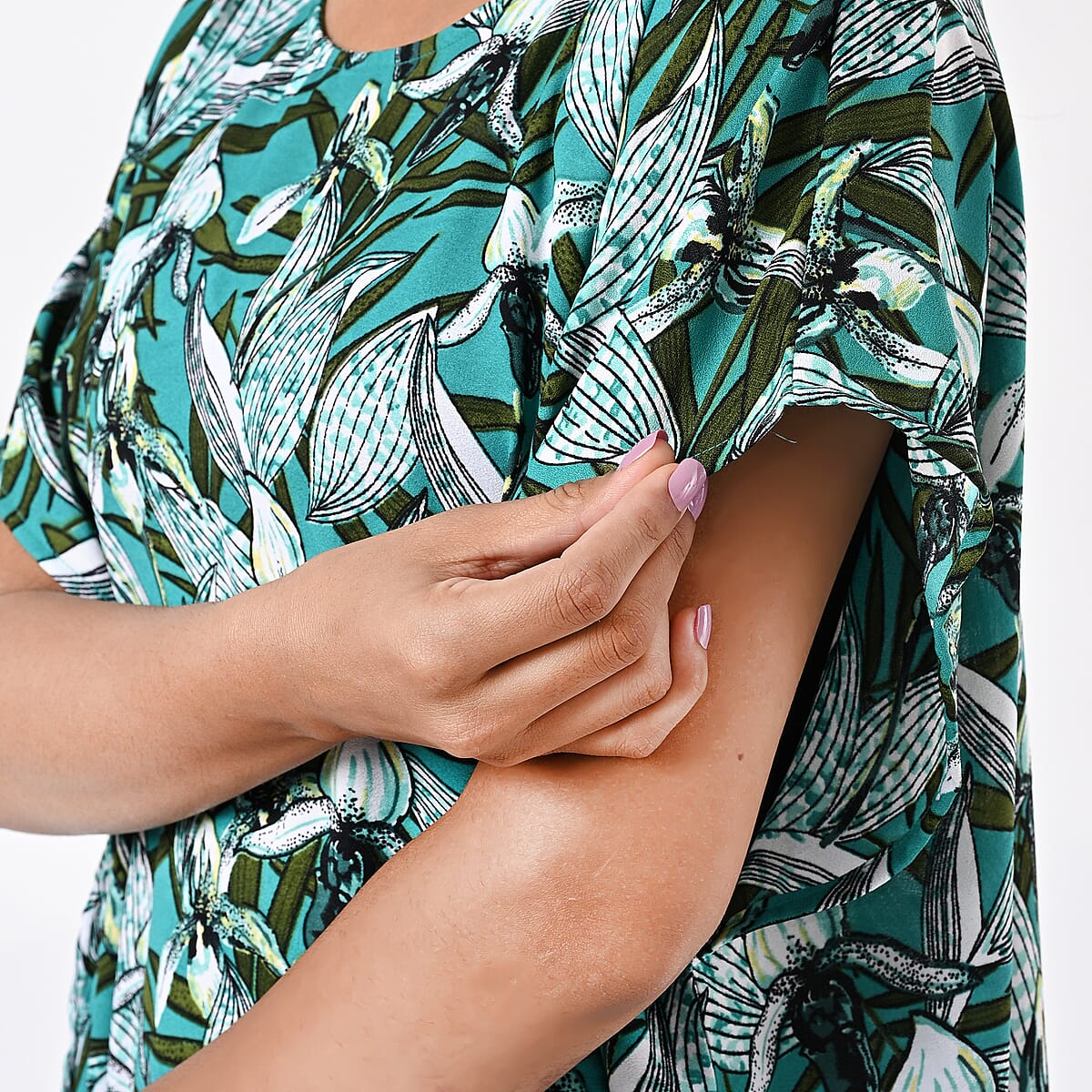 Green Chic Printed Kaftan Dress with Belt - One Size Fits Most image number 6