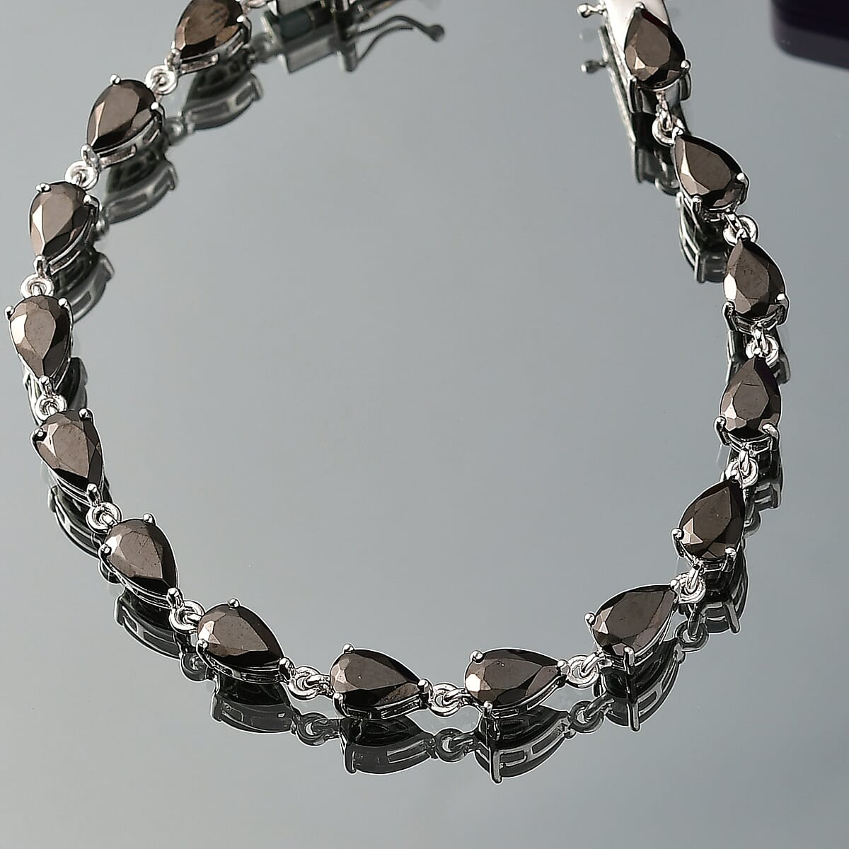 EverTrue Elite Shungite 9.20 ctw Teardrop Elegance Bracelet in Platinum Over Copper (8.00 In) image number 1