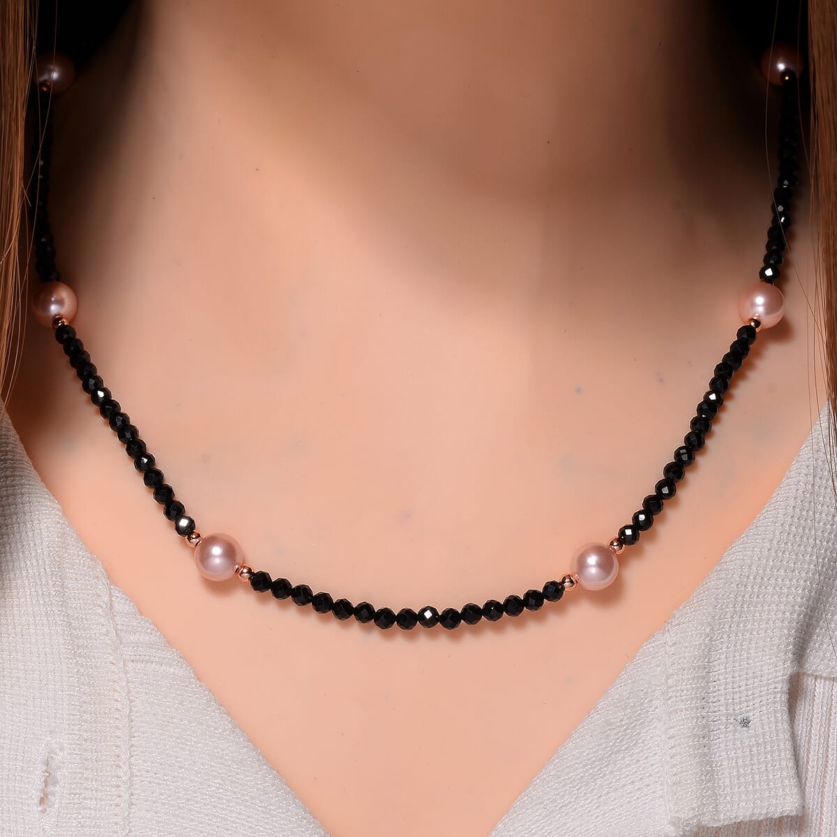 Pink Shell Pearl and Thai Black Spinel 77.00 ctw Beaded Endless Necklace in Rosetone 30 Inches image number 1