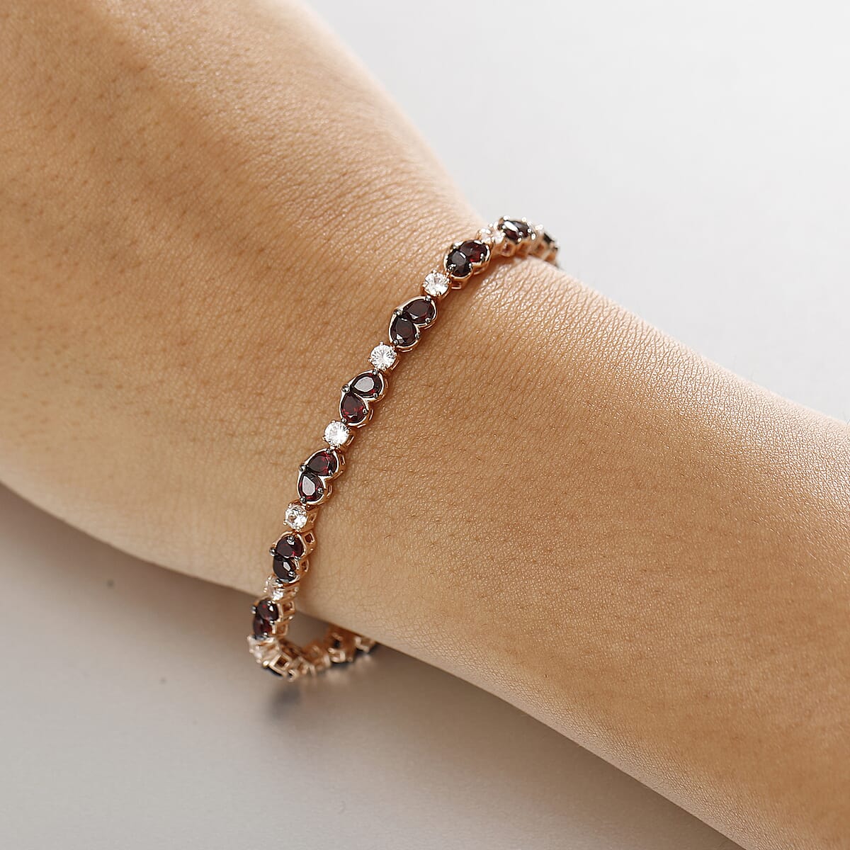 D'Joy Premium Anthill Garnet and White Zircon 7.85 ctw Heart Bracelet in 18K Vermeil Rose Gold Over Sterling Silver (6.50 In) image number 2