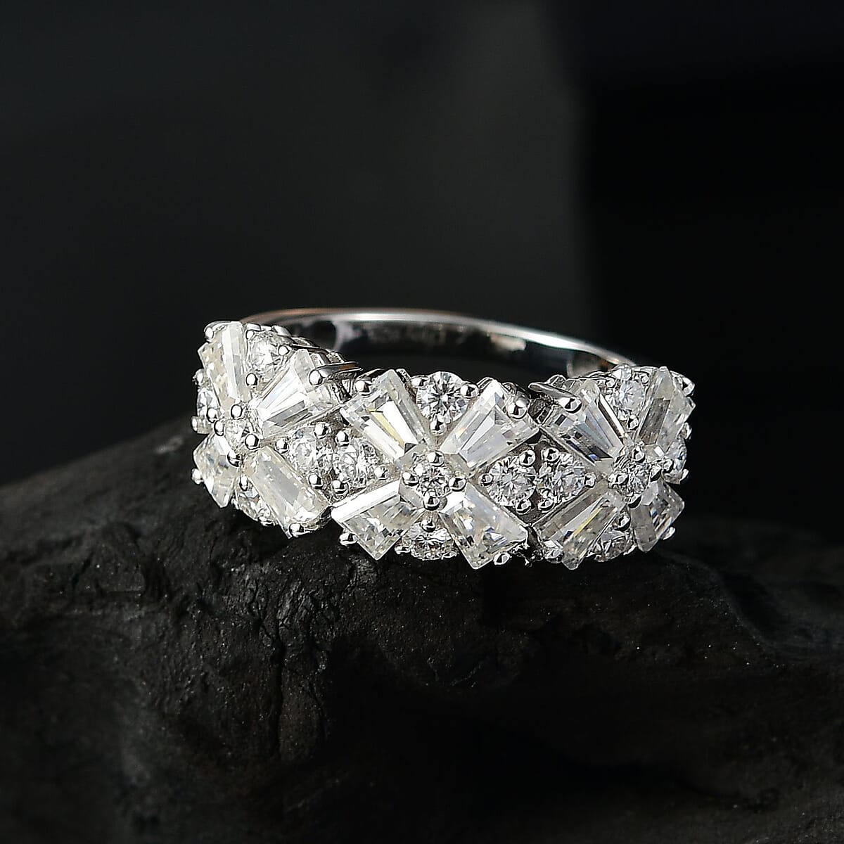 D'Joy Moissanite 2.70 ctw Snowflakes Ring in Rhodium Over Sterling Silver (Size 10.0) image number 1