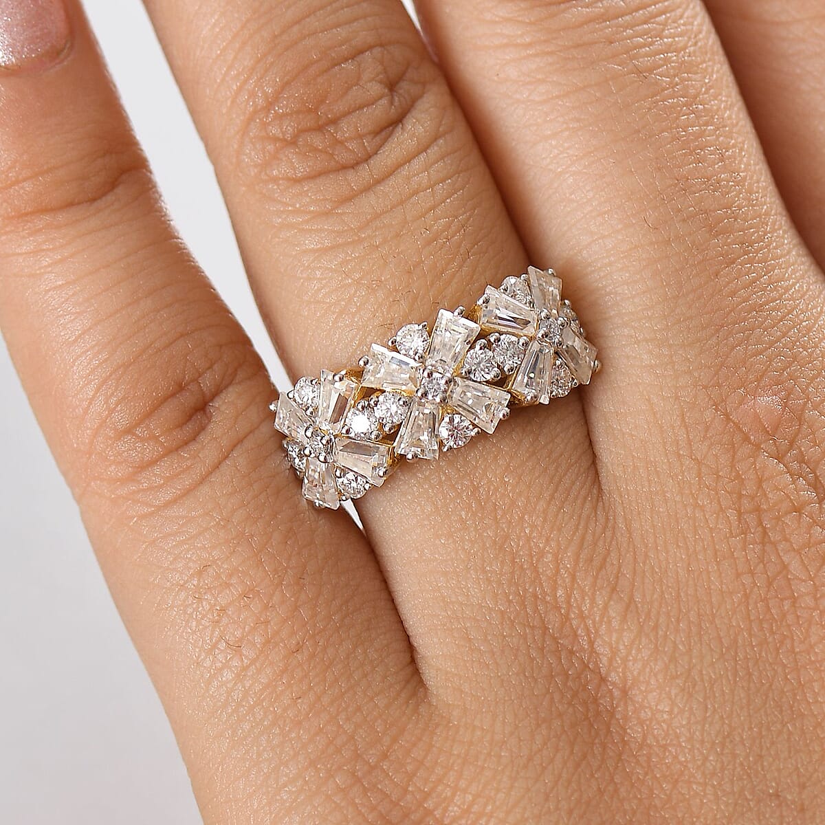 D'Joy Moissanite 2.70 ctw Snowflakes Ring in 18K Vermeil Yellow Gold Over Sterling Silver (Size 9.0) image number 2