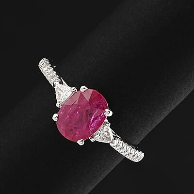 Certified & Appraised Rhapsody AAAA Mozambique Ruby and E-F VS Diamond 1.70 ctw Ring in 950 Platinum (Size 11.0) 5.36 Grams