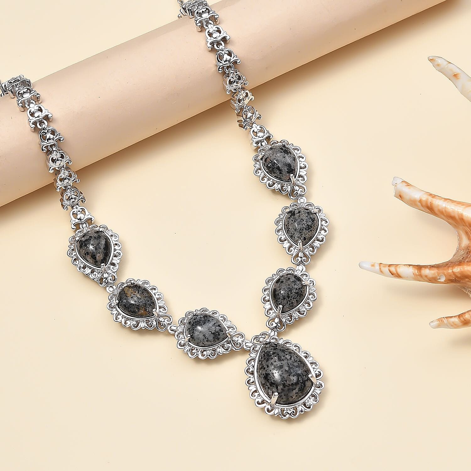 Default Title - Product card gallery slide 2 (10146011742491)