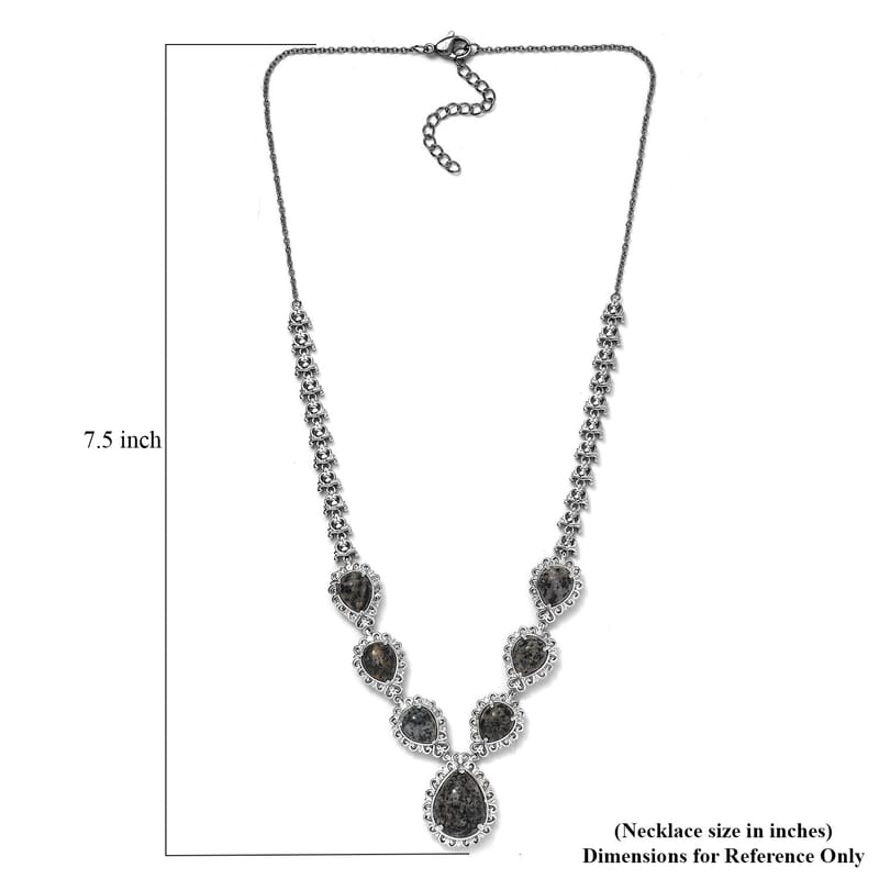 Karis Natural Yooperlite 23.80 ctw Midnight Majesty Necklace in Platinum Bond 18-20 Inches with Free UV Flash Light