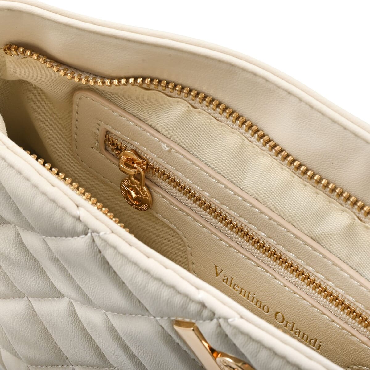 Valentino Orlandi White Quilted Vegan Leather Crossboday Bag with Golden Chain Strap image number 7