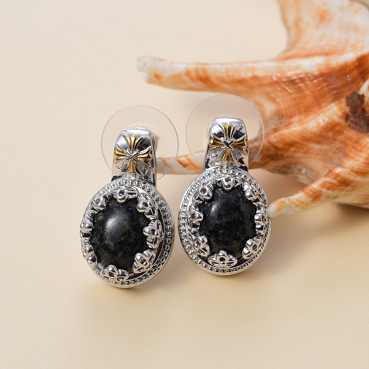 Default Title - Product card gallery slide 2 (10146024096027)