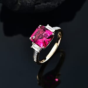 Certified & Appraised Asscher Cut AAA Luxuriant Lab Grown Bixbite , Lab Grown Diamond Ring in 10K Yellow Gold 4.59 ctw (Size 7.5)