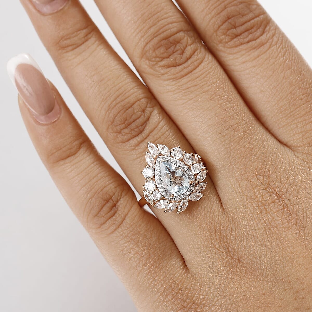 D'Joy Premium Mangoro Aquamarine and White Zircon 4.10 ctw Rosewater Bloom Ring in 18K Vermeil Rose Gold Over Sterling Silver (Size 7.0) image number 2