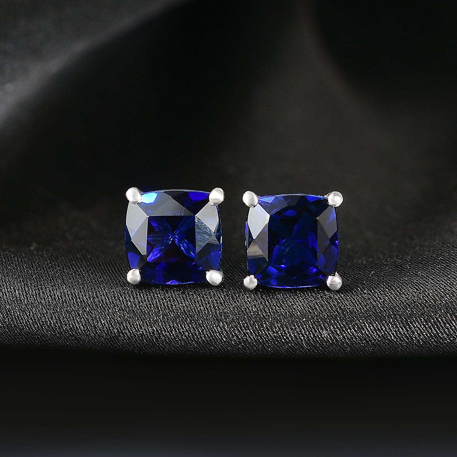 Default Title - Product card gallery slide 2 (10146012234011)