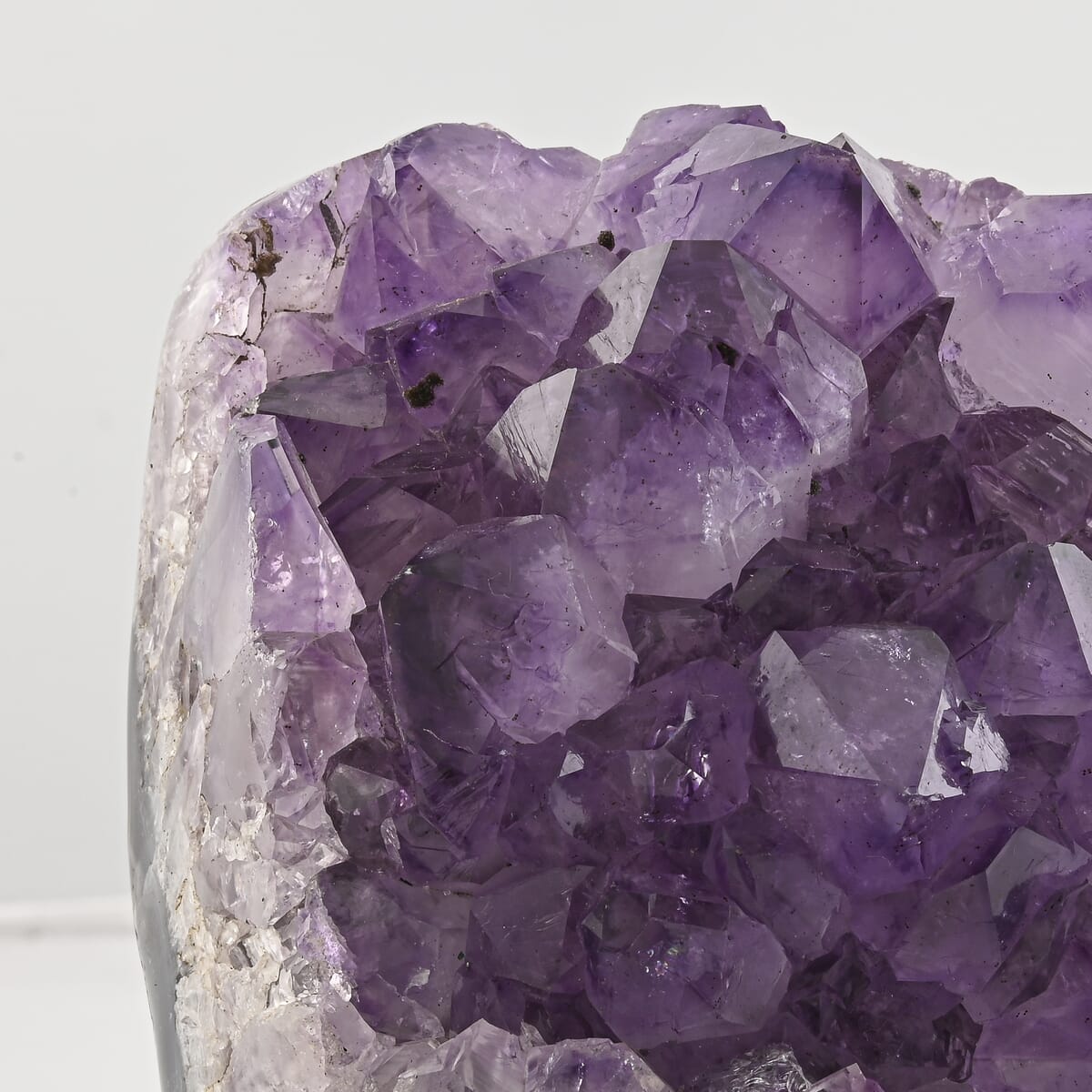 Amethyst on Stand Approx 5000 to 8000cts image number 6