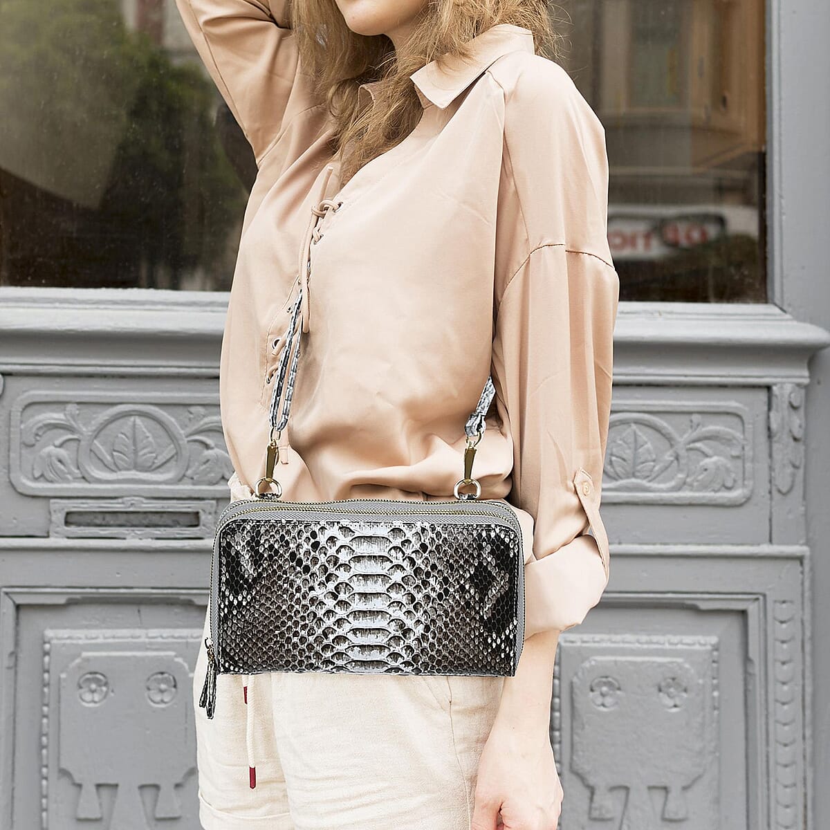 The Grand Pelle Natural 100% Genuine Python Leather Crossbody Wallet image number 2