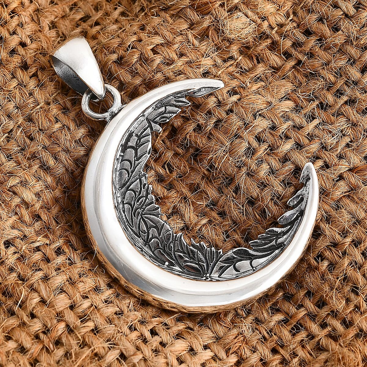 Bali Legacy Sterling Silver Half Moon Pendant without Chain 4.30 Grams image number 1