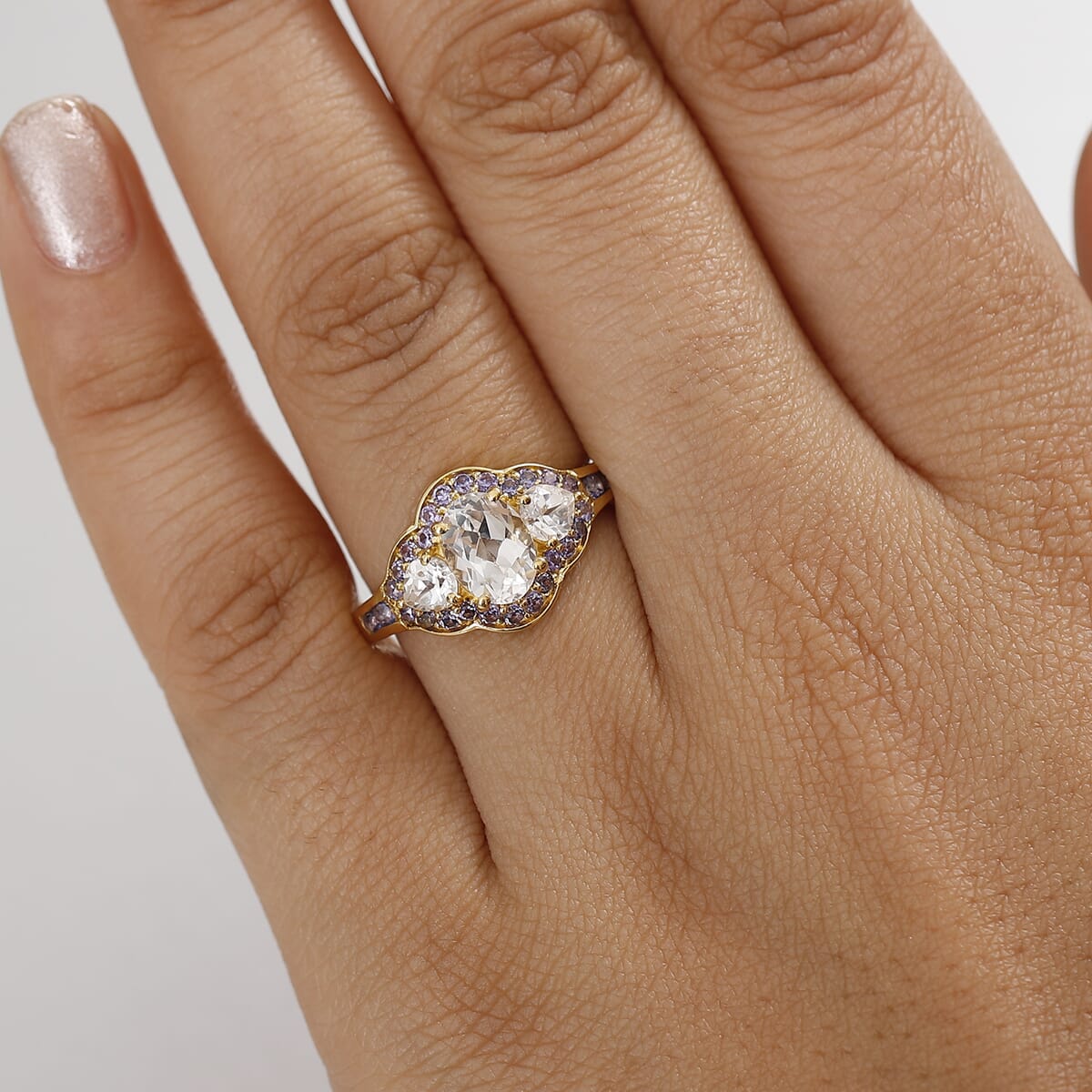 D'Joy Lab Created White and Purple Sapphire 3.00 ctw Trilogy Ring in 18K Vermeil Yellow Gold Over Sterling Silver (Size 10.0) image number 2