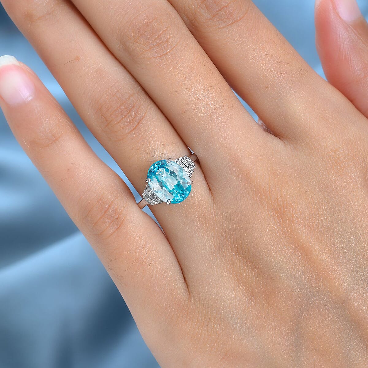 Cambodian Blue Zircon and Diamond 5.60 ctw Ring in Rhodium Over Sterling Silver (Size 6.0) (Del. in 10-12 Days) image number 1