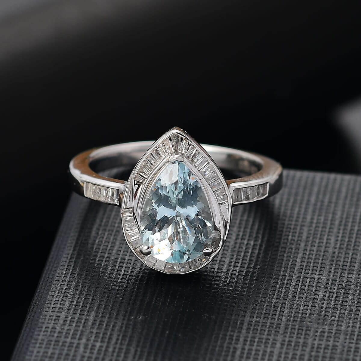 Premium Mangoro Aquamarine and Diamond 1.90 ctw Ring in Rhodium Over Sterling Silver (Size 8.0) image number 1