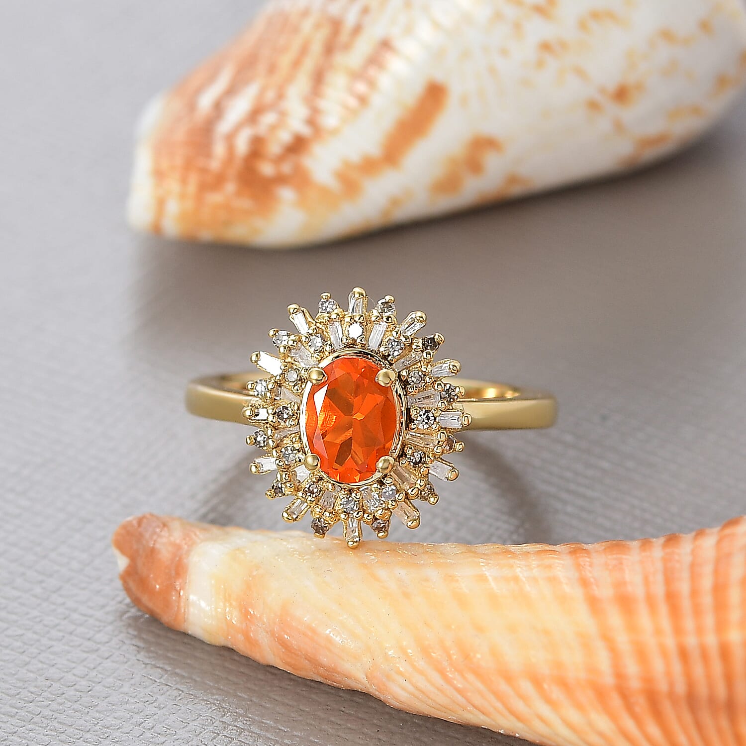 Oval / 10 - Product card gallery slide 2 (10146010431771)