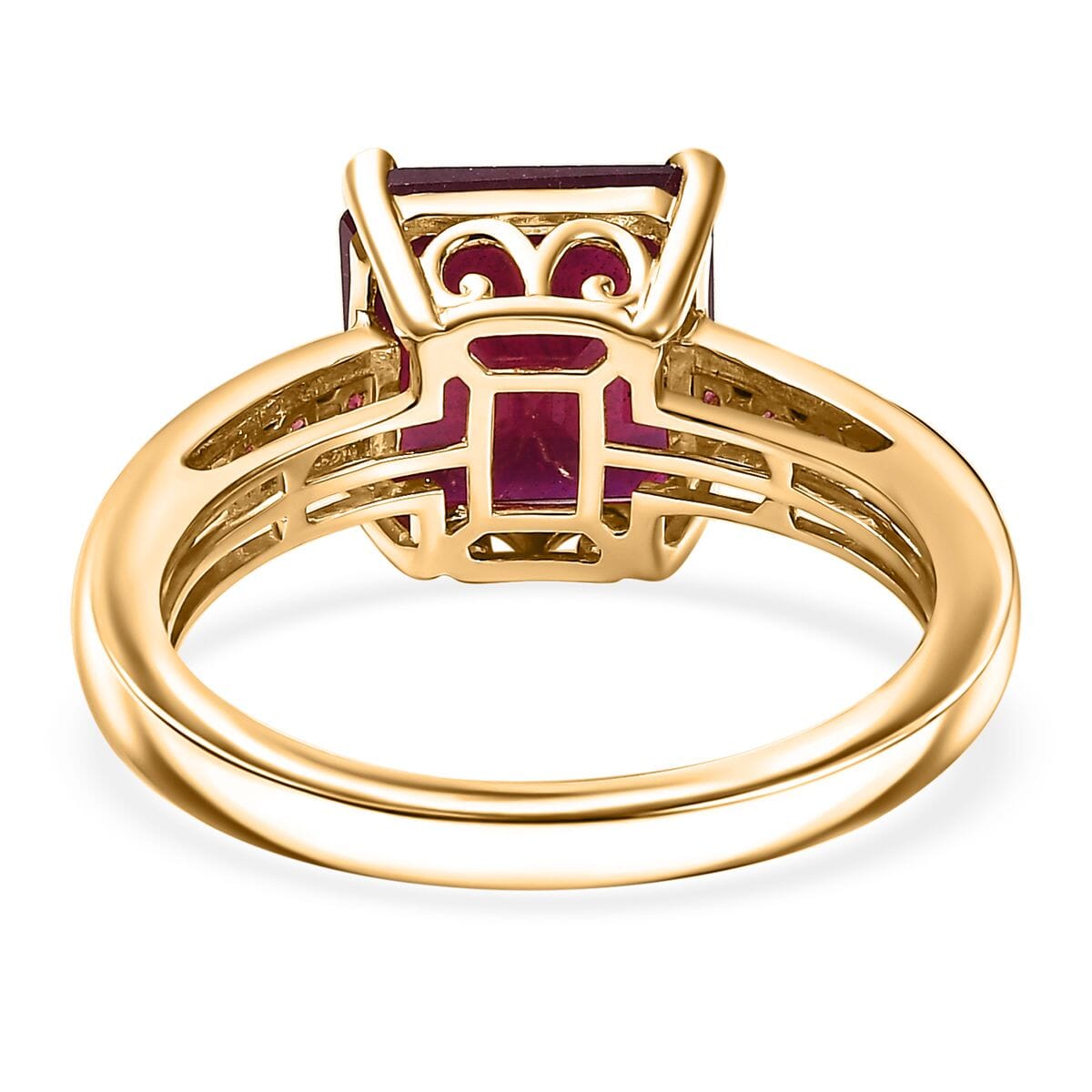 D'Joy Premium Niassa Ruby (FF) 8.20 ctw Art Deco Ring in 18K Vermeil Yellow Gold Over Sterling Silver (Size 10.0) image number 4