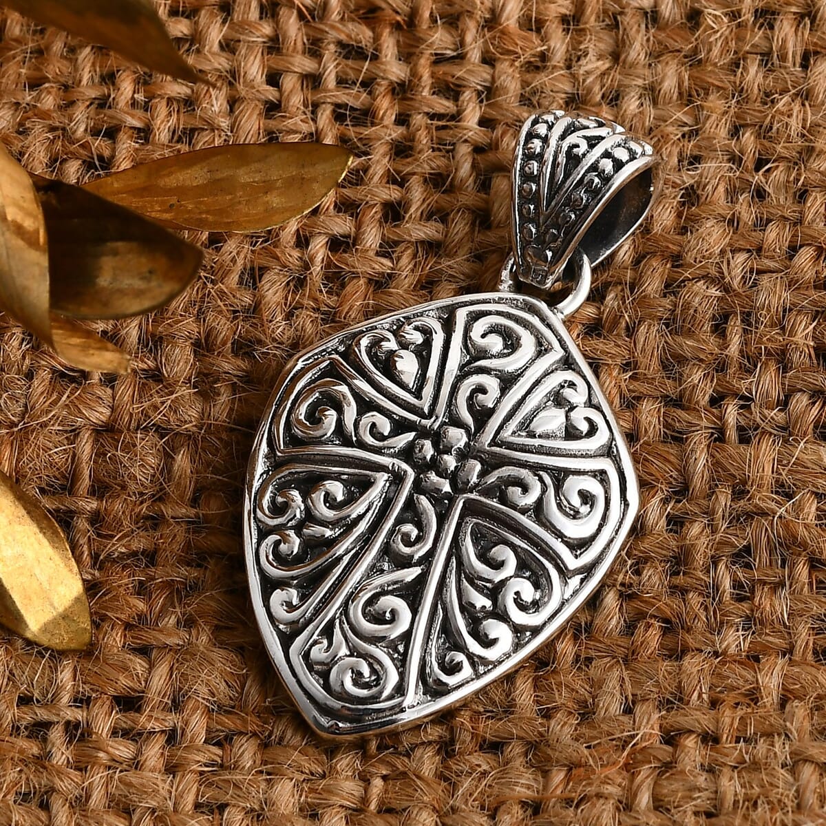 Bali Legacy Sterling Silver Cross Pendant without Chain 4.60 Grams image number 1