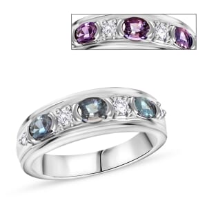 Chairman Vault Collection Certified & Appraised AAAA Brazilian Alexandrite and E-F VS Diamond 0.71 ctw Ring in 900 Platinum (Size 6.0) 7.50 Grams