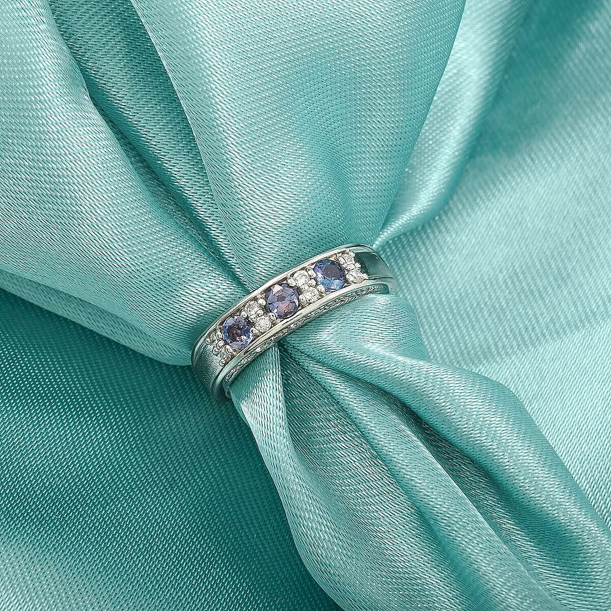 Chairman Vault Collection Certified & Appraised 900 Platinum AAAA Narsipatnam Alexandrite, Diamond (E-F, VS) (0.28 cts) Ring (Size 10.0) (9.30 g) 0.74 ctw image number 1