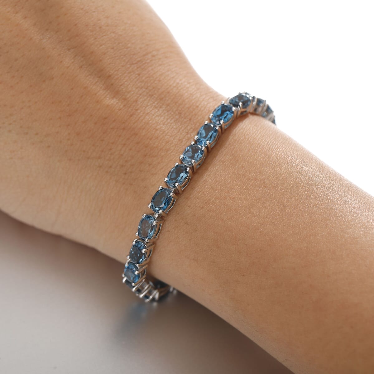 D'Joy Premium London Blue Topaz 27.60 ctw Ocean Symphony Bracelet in Rhodium Over Sterling Silver (7.25 In) image number 2