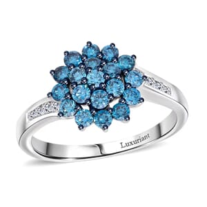 Luxuriant Lab Grown Blue and White Diamond SI 1.00 ctw Midnight Bloom Ring in Rhodium Over Sterling Silver (Size 10.0)