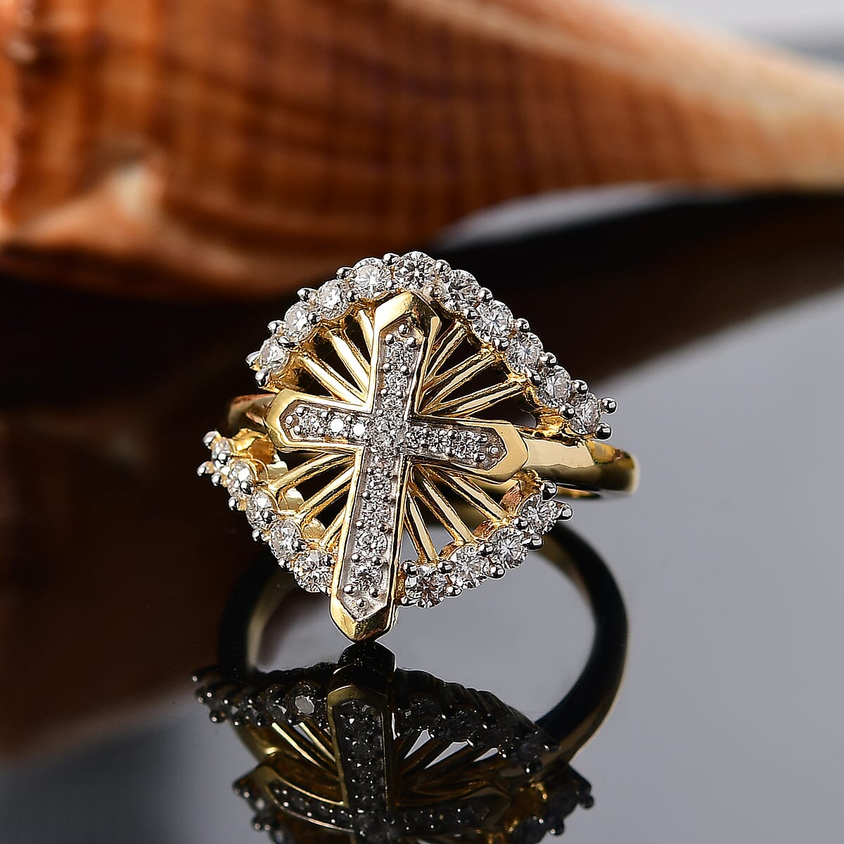 D'Joy Moissanite 0.75 ctw Ring in 18K Vermeil Yellow Gold Over Sterling Silver (Size 6.0)  image number 1