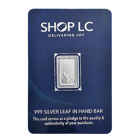 Leaf In Hand - Product card gallery slide 1 (10177953857849)