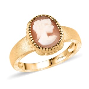 D'Joy Natural Italian Conch Cameo 1.40 ctw Golden Whispers Ring in 18K Vermeil Yellow Gold Over Sterling Silver (Size 7.0)