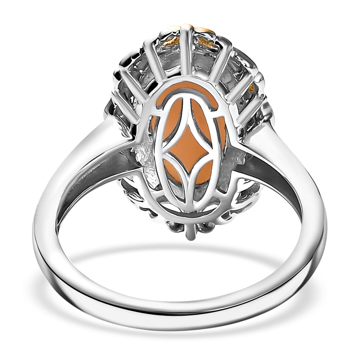 D'Joy Natural Italian Conch Cameo 1.65 ctw Gilded Antiquity Ring in 18K Vermeil YG and Rhodium Over Sterling Silver (Size 7.0) image number 4