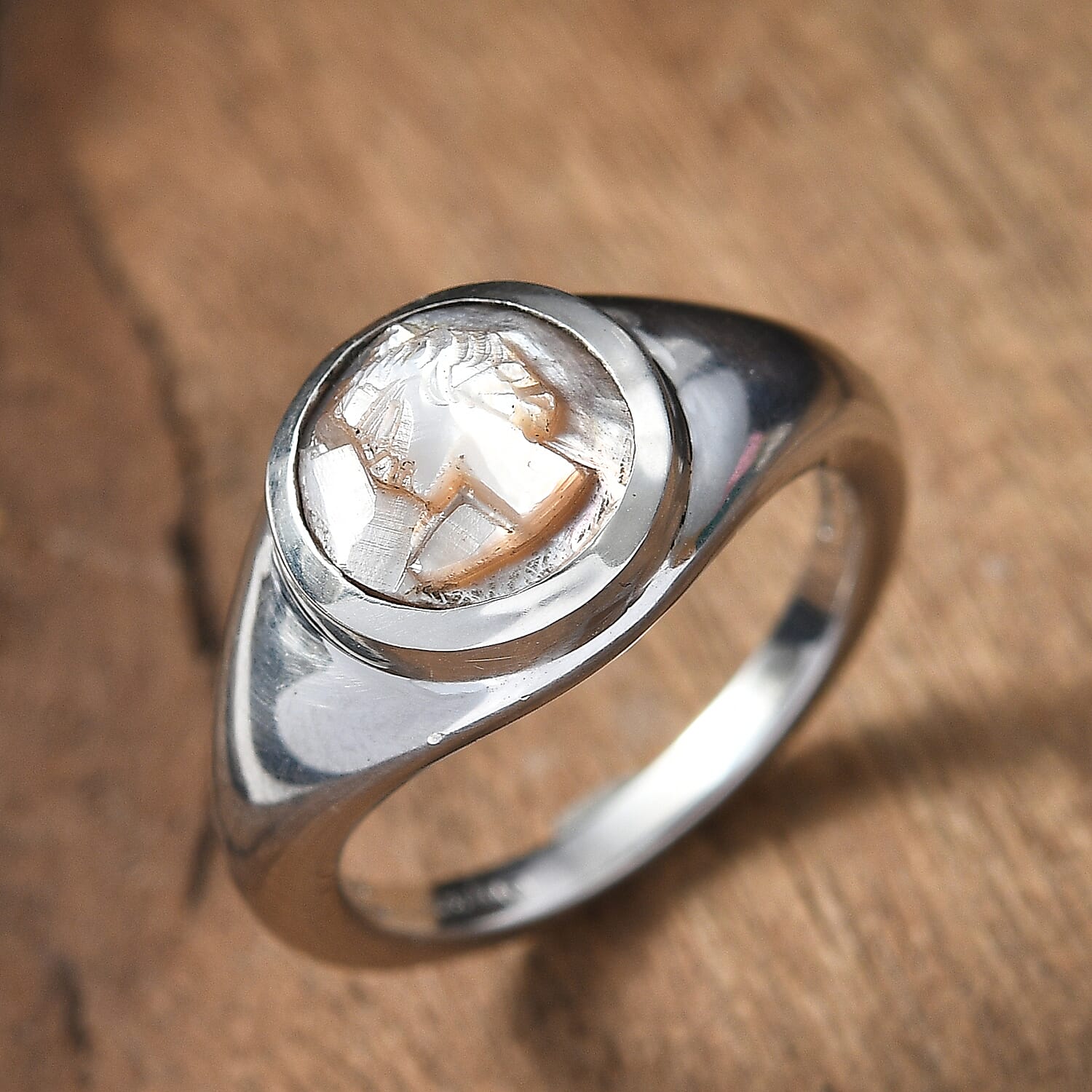 D'Joy Natural Italian Conch Cameo 1.80 ctw Mens Ring in Rhodium Over Sterling Silver (Size 10.0)