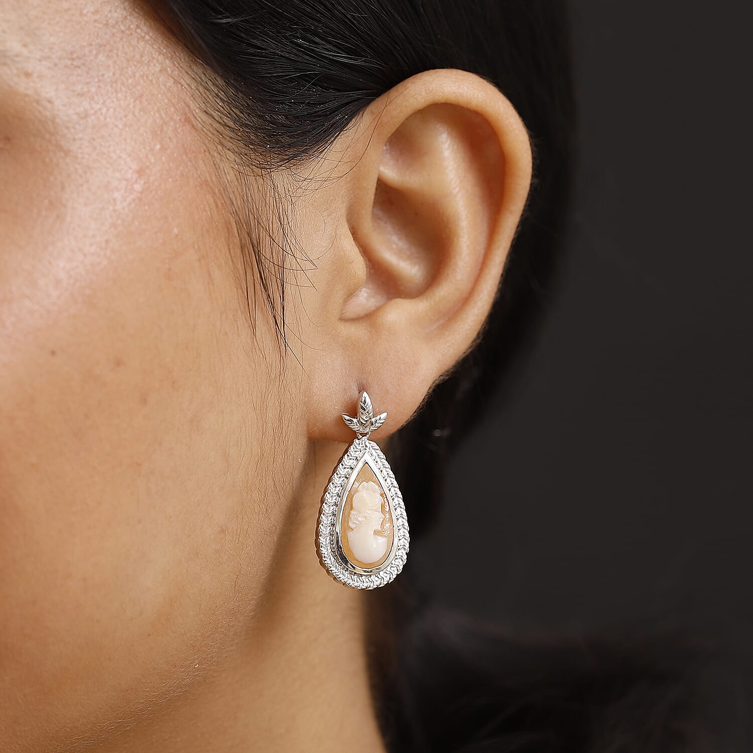 Default Title - Product card gallery slide 3 (10146037924123)