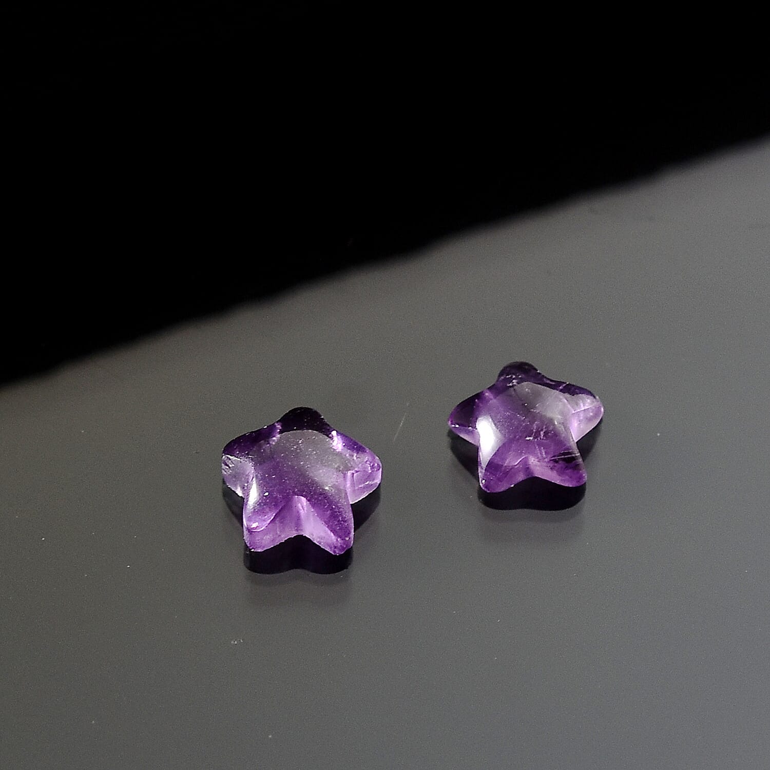 AA African Amethyst Set of 2 (Star 5 mm) 0.32 ctw Loose Gemstone