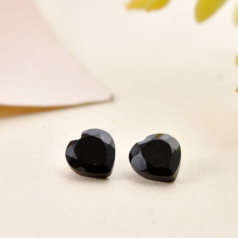 Thai Black Spinel Set of 2 (Hrt 5 mm) 0.99 ctw Loose Gemstone