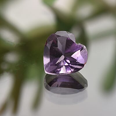 Bolivian Amethyst (Hrt 6 mm) 0.70 ctw Loose Gemstone