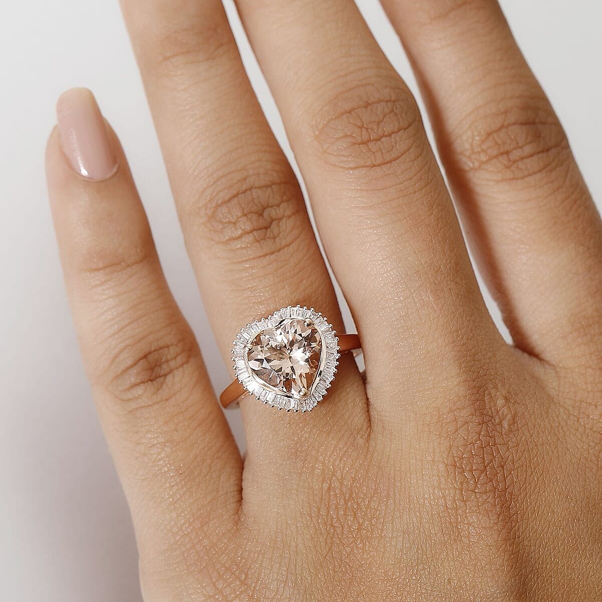Luxoro AAA Marropino Morganite, Diamond G-H I2 3.33 ctw Heart Ring in 10K Rose Gold (Size  9.5) image number 2